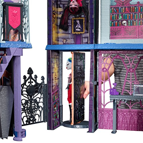 Monster High Deadluxe High School Play Set