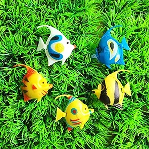 AQUAPETZWORLD Plastic Artificial Fish for Aquarium Tank (Random Color and Pattern) - Set of 5 Pieces