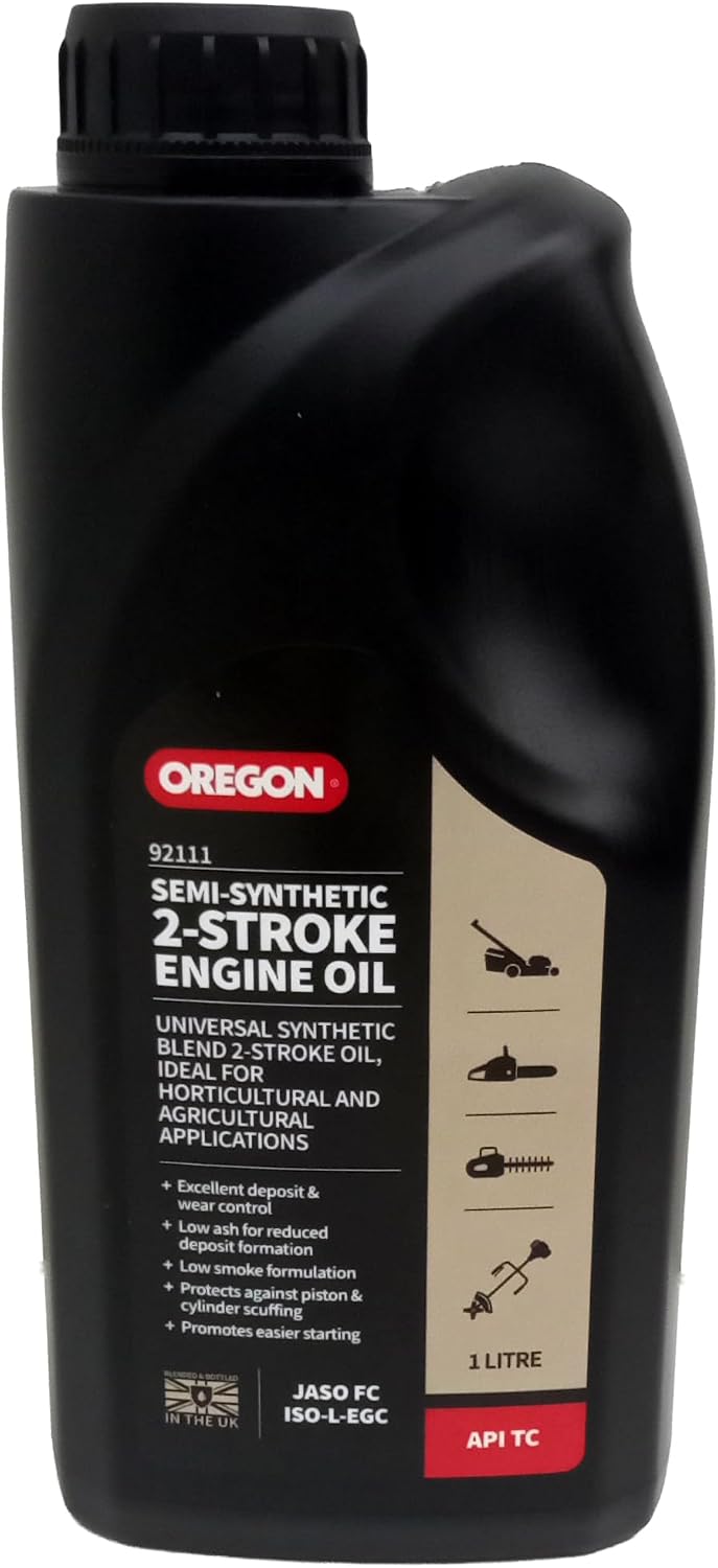 Oregon Semi Synthetic 2 Stroke Engine Oil, Suitable for All Two Stroke Engines including Lawnmowers, Chainsaws and Other Equipment, Lubricating Oil with Clean Burn Formula for Low Smoke Deposits, 1L