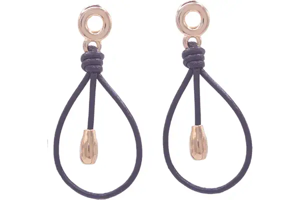 NILUXE DESIGN -Pendientes Mujer Bañados en Plata con Forma de Gota Hechos con Cuero - Zamak Dorado o Plateado- Hechos a Mano en España - Estilo Boho Hippie - Pendientes Largos Colgantes(Dorado)