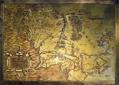 Close Up Carte de la Terre du Milieu Le Hobbit et Le Seigneur des Anneaux (69cm x 49,6cm) + un poster surprise en cadeau!