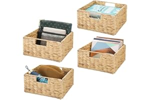 mDesign boîte de rangement pliable (lot de 4) – panier tressé en jacinthe d’eau avec poignées pratiques – panier pour vêtements, jouets, magazines & journaux – couleur nature