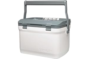‎STANLEY Stanley Adventure Outdoor Cooler 15.1L - Camping Kühlbox - BPA-Frei - Deckel fungiert auch als Sitz - Robuste Isolierbox ohne Strom - Auslaufsicher - Polar Weiß