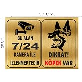&Uuml;nalgrup PVC Dikkat K&ouml;pek Var ve 7/24 Kamera ile İzlenmektedir Uyarı Levhası, Altın Rengi, 30x20 cm, Kapı Duvar &Ccedil;it Montajı i