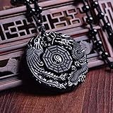 Yin Yang Anhänger Drachen und Phoenix in seiner Mitgliedschaft ein paar Zeichen der alten künstlerischen Philosophie umfasst. Ying-Yang-Symbol - ein Symbol der universalen Harmonie, Balance und innere Ordnung. Symbole des Drachen und Phoenix, rund um das Symbol Ying Yang symbolisieren den ständigen Kampf der irdischen und geistigen Prinzip im Menschen. Aber zur gleichen Zeit, um all dies bildet eine Einheit, Harmonie und Ordnung, um die Auswirkungen des Zeichens an den Eigentümer zu übertragen.