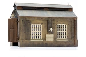 Dapol Model Railway Engine Shed Plastic Kit - OO Gauge 1/76