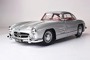 IXO Collections IXO 1:8 Mercedes 300 SL – modélisme sur Pied, kit de Construction de Haute qualité, kit de modélisme, 602 pièces
