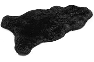 HOME LAMB Lammfell Schwarz 120-130 cm - Weich Schaffell Echt - Natürliche Lammfell Teppich Wohnzimmer - Flauschig Lammfell Echt - Deko Fell Schlafzimmer - Naturfell - Lammfelle