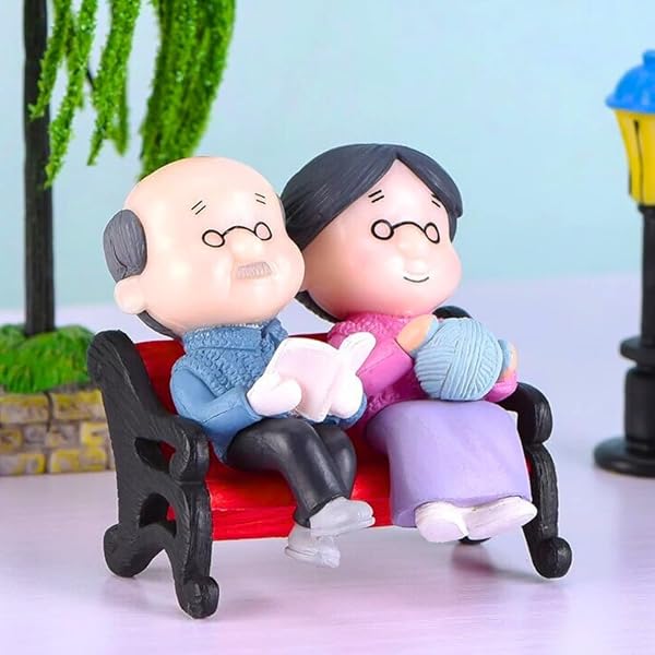 Buy VINTAGER Miniature Old Age Couple Sitting on Bench Decorative