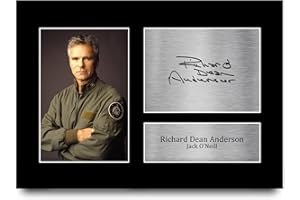 HWC Trading A4 Richard Dean Stargate SG-1 Geschenke Gedrucktes Signiertes Autogramm Foto für Fans von Fernsehshows