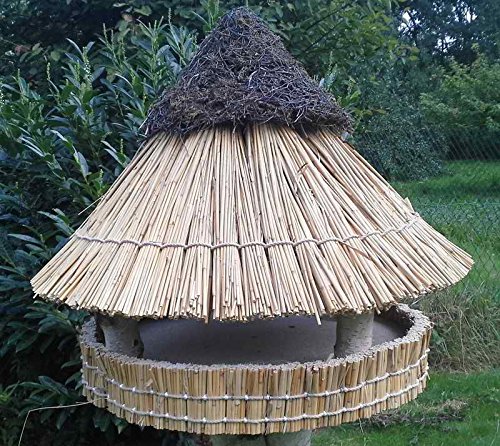 Vogelfutterhaus mit Reetdach und Heidekappe, „Heidehütte mittel“ - 2