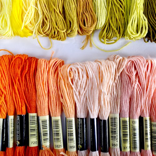 150 Docken Sticktwist Stickgarn 8m 6/faedig Multicolor farblich bunt Basteln Set - 2