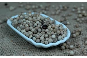Naturix24 – Peppar vit hel – 250 g påse