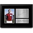 HWC Trading A4 FR Bobby Moore West Ham United The Hammers Gifts Printed Signed Autograph Picture for Fans and Supporters - A4 Framed