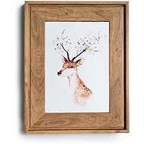 Fotolijst van mango hout met foto maat van 15 cm hoog x 10 cm. De fotolijst is een recht model die kan staan of opgehangen worden