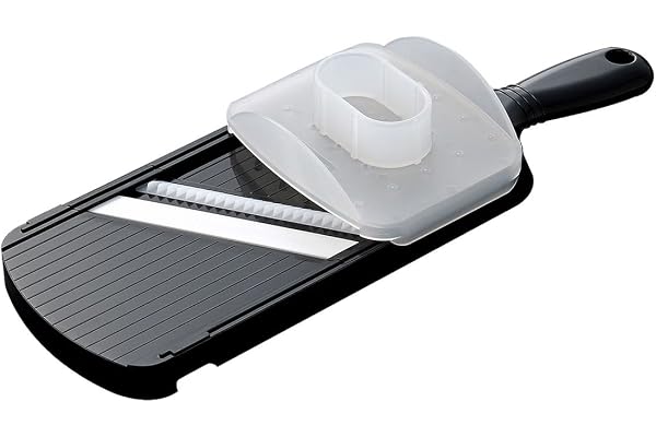 KYOCERA - CSN182SNBK - Mandoline julienne noire avec protège doigts et lame céramique haut de gamme - ultra tranchante et résistante, Noir, 27.70