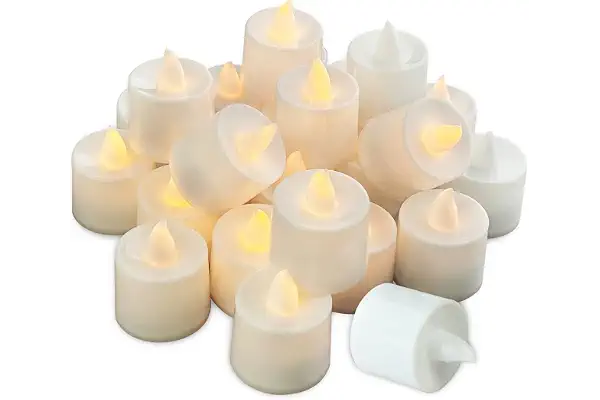 Nutabevr 24 piezas LED Velas Artificiales realistas a Pilas, sin llama pilas incluidas, velas eléctricas con luz parpadeante, para bodas, fiestas, vacaciones, decoración del hogar al aire libre