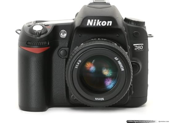 Nikon D80 Appareil photo numérique Reflex 10.2 Boîtier nu Noir