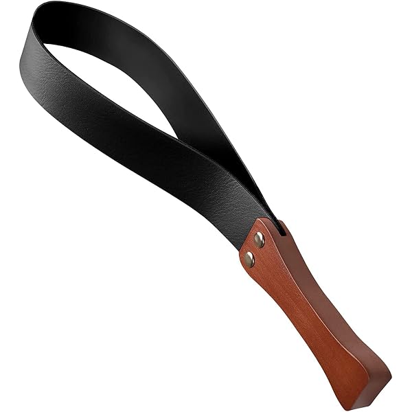 Shots Ouch Paddel Aus Kunstleder – 32 Cm, 75 G, Ergonomischer Griff, Für Erotisches Spiel