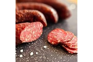 ‎FD FEINKOST DISCOUNT Bison Salami | aus der Bison Ranch Zühr | Wurst - Spezialität | mit Rezeptheft | Köstliche Delikatesse | aus Deutschland Mecklenburg | Geschenk | Wurst Präsent grillen | 180g