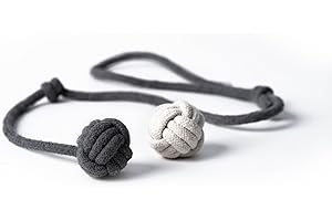 LucyBalu® Wurfspielzeug für Katzen | Katzenbälle als natürliches interaktives Katzenspielzeug | Katzenball werfen | Spielbälle aus Baumwolle | Katzen-Spielsachen | 2er Set Weiß/Anthrazit