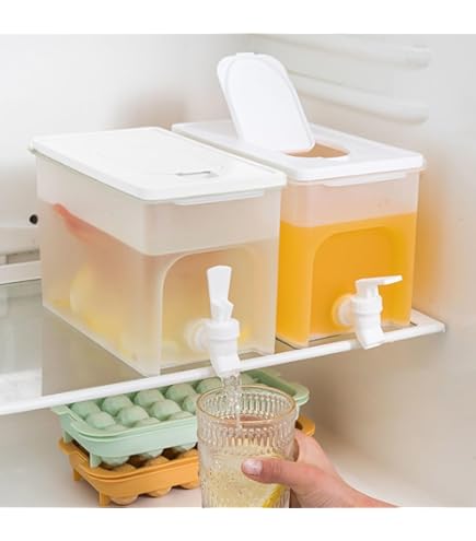 Seahelms 5L koelkast waterdispenser, lekvrije plastic dranken melkdispenser met kraan, grote capaciteit koelkast drankdispenser met kraan, waterkan navulbaar voor het maken van thee en sappen (25,5 x