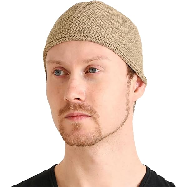 Bonnet En Coton Tricoté Fait À La Main Avec Découpe Florale Pour Femme Bonnet En Coton Tricoté Fait À La Main Avec Découpe Florale Pour Femme