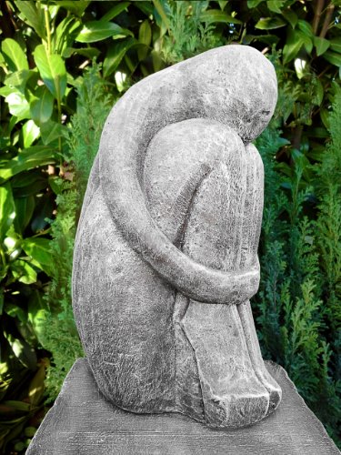 Steinfigur Single in Schiefergrau, abstrakte Deko-Figur für Haus und Garten, moderne Statue als Garten-figur - 2