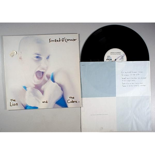 So Far - The Best Of Sinead O'Connor: Sinead O'Connor: Amazon.it