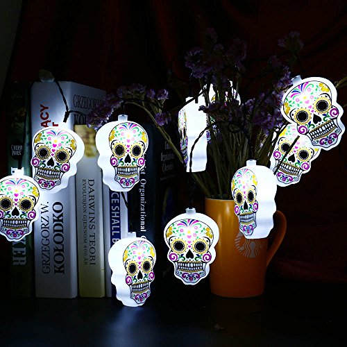 lederTEK 10LEDs Schädel lichtekette Batteriebetrieben Totenkopf Beleuchtung Deko für Halloween Allerheiligen Weihnachten Hochzeit Garten und Party (weiß) - 2