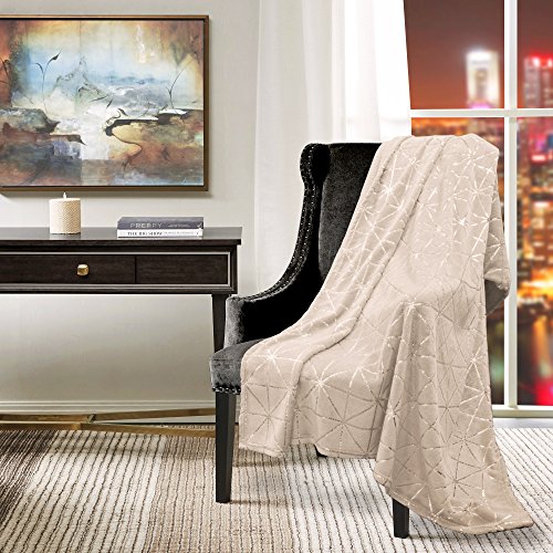 Intimates Sparkle/Bling Throwover Bed sofa Throw Blanket 145cmsx200cms (Cream) Intimates Sparkle/Bling Throwover Bed sofa Throw Blanket 145cmsx200cms (Cream)