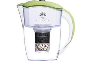 Lotus Vita ESPRIT div. Farben - Wasser Filterkanne mit Kartusche, Reduziert Kalk Chlor Blei aus Leitungswasser durch Aktivkohle Ionentauscher, BPA-frei (grün)