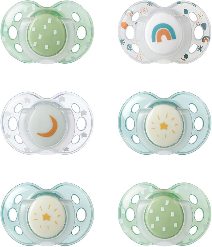 Tommee Tippee Nighttime Soothers, 18-36m, 6 Pack, Glow in The Dark, Varied Colours and Designs, Symmetrical Orthodontic Dummy, BPA-Free Silicone Teat