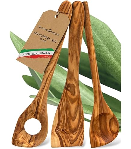 Collection de cuillères en bois