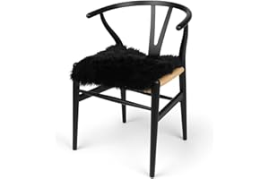 ‎NORDIC SHEEP Nordic Sheep Lammfell Kissen 40x40 cm | Weiches Fell für Stühle & Sofa | Gemütliches Sitzkissen & Lammfell Sitzauflage im schönen nordischen Stil | Farbe: Schwarz