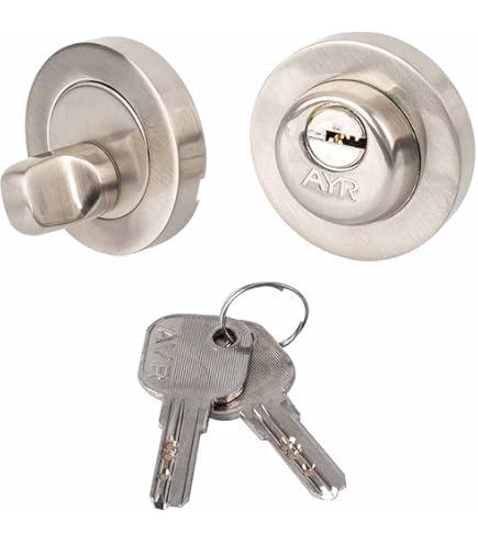 Amig - Rosette-cilinderslot met buitensleutel en binnenslot model 1550 - Zaagbestendige veiligheidsgrendel - Inclusief 3 sleutels en schroeven - Doornmaat cilinderslot 60 en 70 mm - Staal - Mat chroom Amig - Rosette-cilinderslot met buitensleutel en binnenslot model 1550 - Zaagbestendige veiligheidsgrendel - Inclusief 3 sleutels en schroeven - Doornmaat cilinderslot 60 en 70 mm - Staal - Mat chroom
