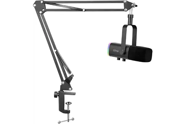 FIFINE XLR Streaming Micrófono Dinámico de Podcast, RGB Gaming Micrófono USB con Soporte Microfono per Ordenador PS4 PS5, para Podcast Estudio Podcasting Grabación