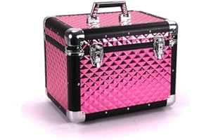 ‎UNIQHORSE Uniqhorse Curve Equestrian Tack Box – developed for riders and their horses.