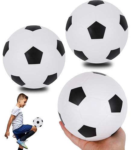Coriver Lot de 4 Mini Ballons de Football gonflables de 15 cm - Noir et Blanc - avec Pompe - Indoor & Outdoor pour l'été - Piscine - Plage - Jeu de