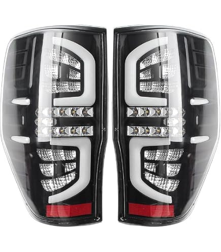 Feux Arrière LED Fumés Pour Ford Ranger PX MK2 Wildtrak T6 XL 2012-2018 - VLAND - Noir