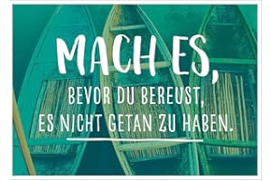 Gutsch Verlag Motivierende Postkarte für Abenteurer und Träumer - Mach es, bevor du bereust, es nicht getan zu haben - Inspirierendes Zitat mit Booten im Hintergrund.