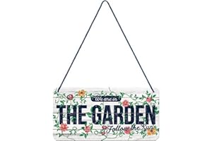 Nostalgic-Art Targa da Appendere We Are in The Garden – Idea Regalo per Amanti del Giardino, in Metallo, Design Retro per Decorazione, 10 x 20 cm