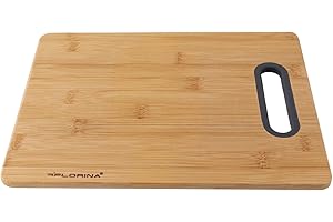 FLORINA Planche a Découper en Bambou (23,5 x 30,5 cm) I Planche en Bois avec Poignée en Silicone TITOLARE I Antibactérienne I Planche a Découper pour le Fromage, la Viande, les Fruits, les Légumes