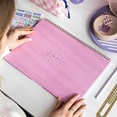 PAPERORA S&uuml;resiz Haftalık Spiralli Masa&uuml;st&uuml; Planlayıcı 24x34 cm - Desk Planner Pembe