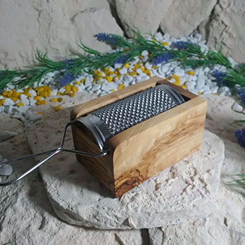 D.O.M. Käsereibe aus Olivenholz - 3