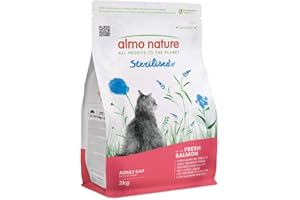 Almo Nature Sterilised - Crocchette Gatto Sterilizzato con Salmone Fresco - A Basso Contenuto di Magnesio e con Fibre per il Controllo del Peso - Sacco da 2kg