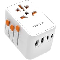 UGREEN Adattatore Universale Da Viaggio 6 In 1 – 2 Prese AC, 2 USB-C PD 45W, 2 USB-A, Per Oltre 200 Paesi, Con Protezioni Multiple, Compatto
