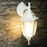 die klassische Außenlampe setzt elegante Akzente und ist ideal als Beleuchtung für Ihren Hof, Balkon oder Terrasse