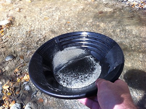 Goldwaschpfanne von Estwing aus schwarzem Kunststoff, Durchmesser: 30 cm – Gold Pan by Estwing, black plastic, diameter: 30 cm. - 3