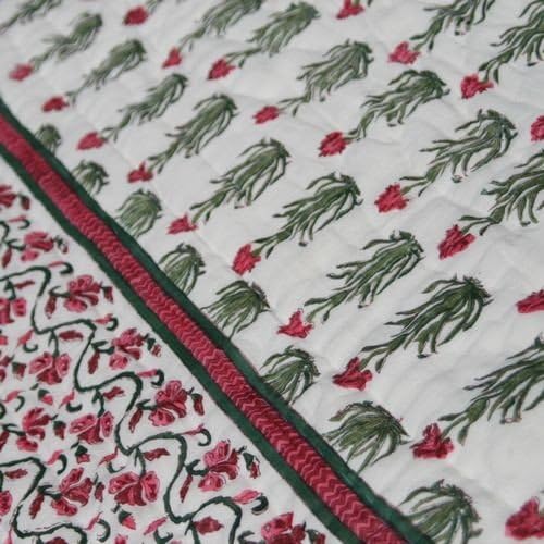 Natural quilts Pink Flowers Large Quillow